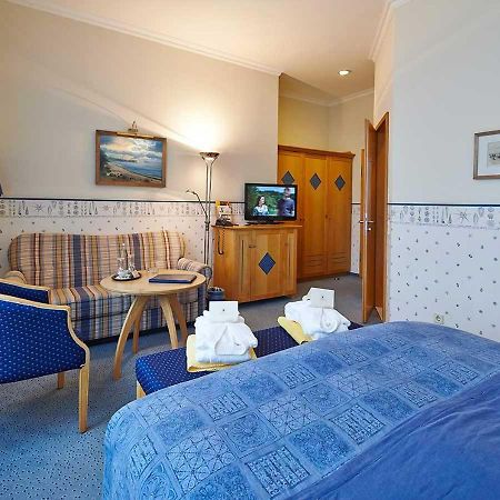Inselhotel Vierjahreszeiten Боркум Екстериор снимка