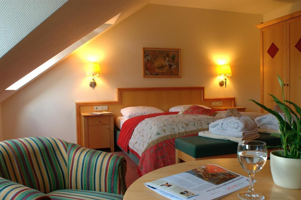 Inselhotel Vierjahreszeiten Боркум Стая снимка